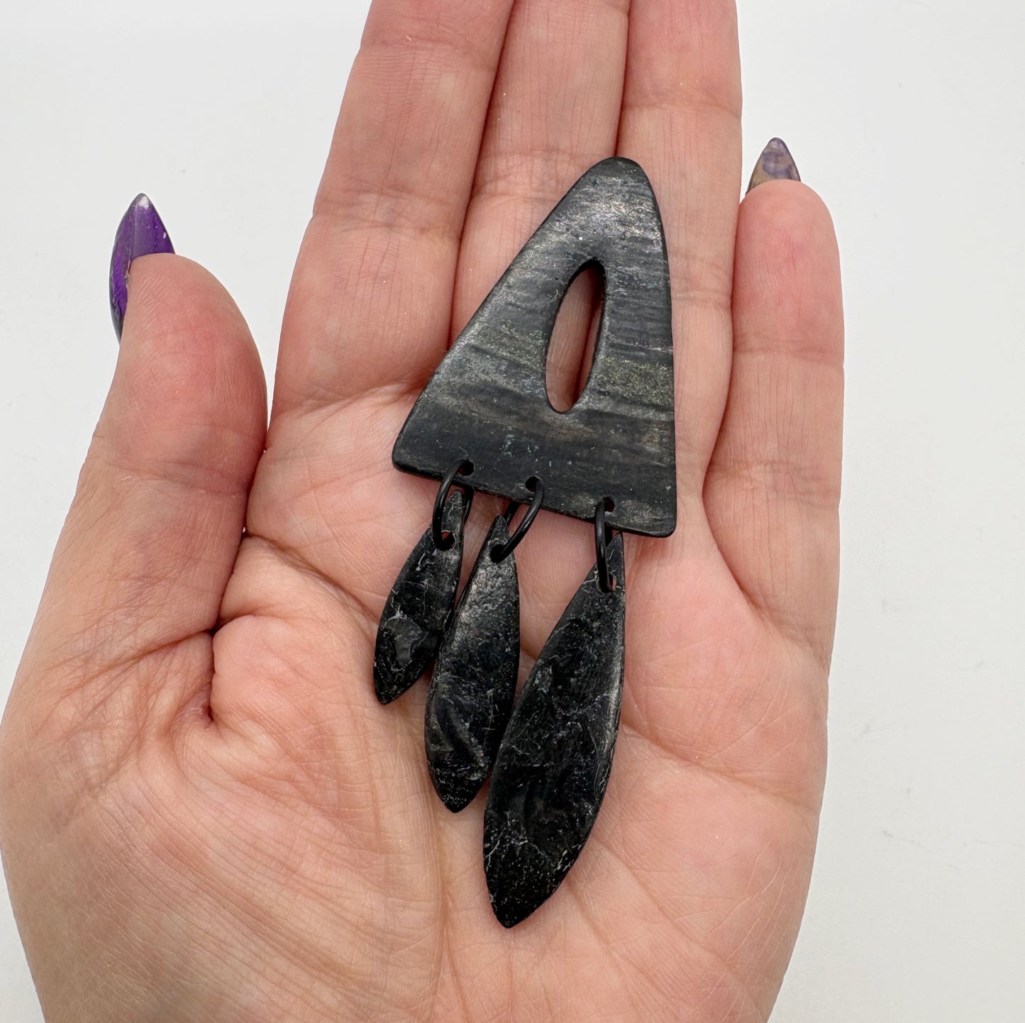 Alex (New Design) in Obsidian Granite