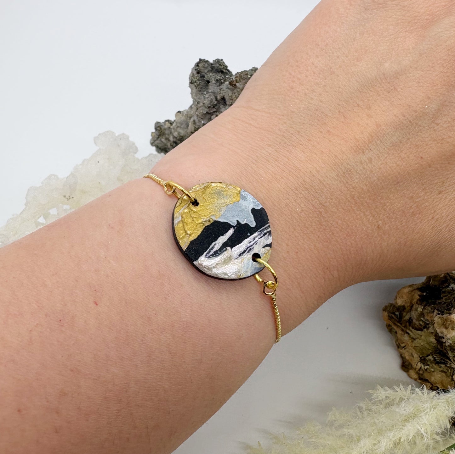 Bracelet in Midnight Metal
