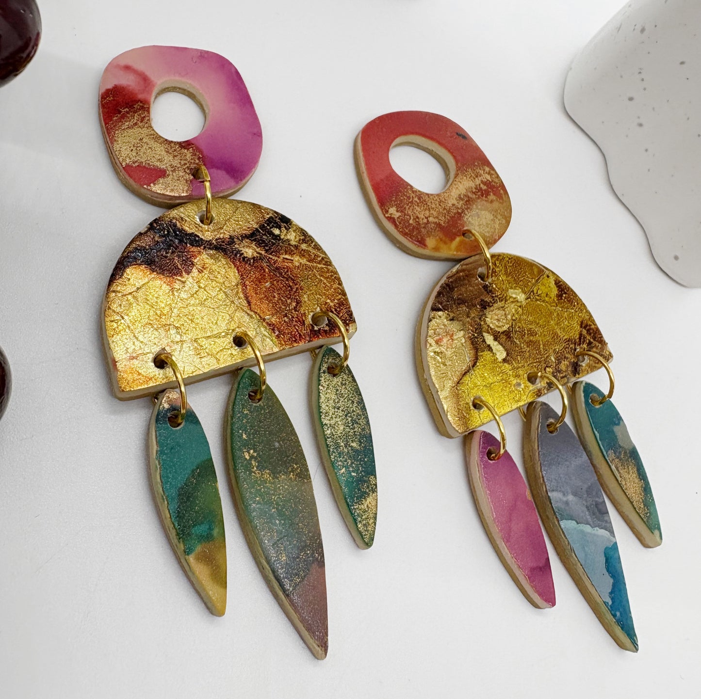 Jeré in Metallic Rainbow