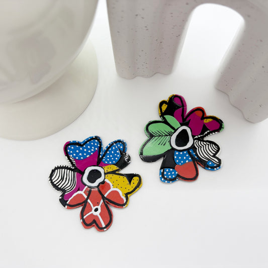Aniya Flower studs in Doodlebug
