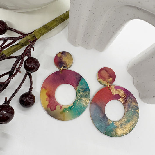 Lessie in Metallic Rainbow