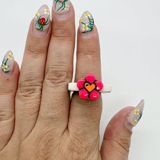 Stripe ring in Single Flower