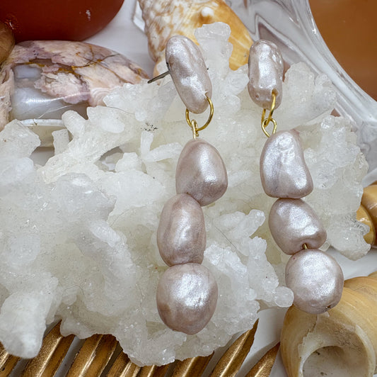 Keshi pearls