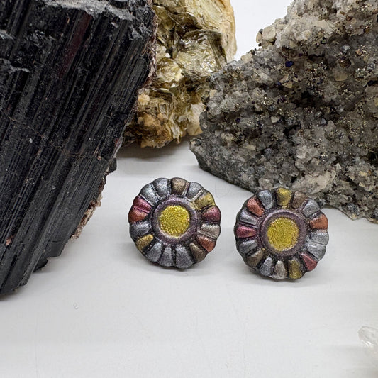 Evelyn studs in Mixed Metal