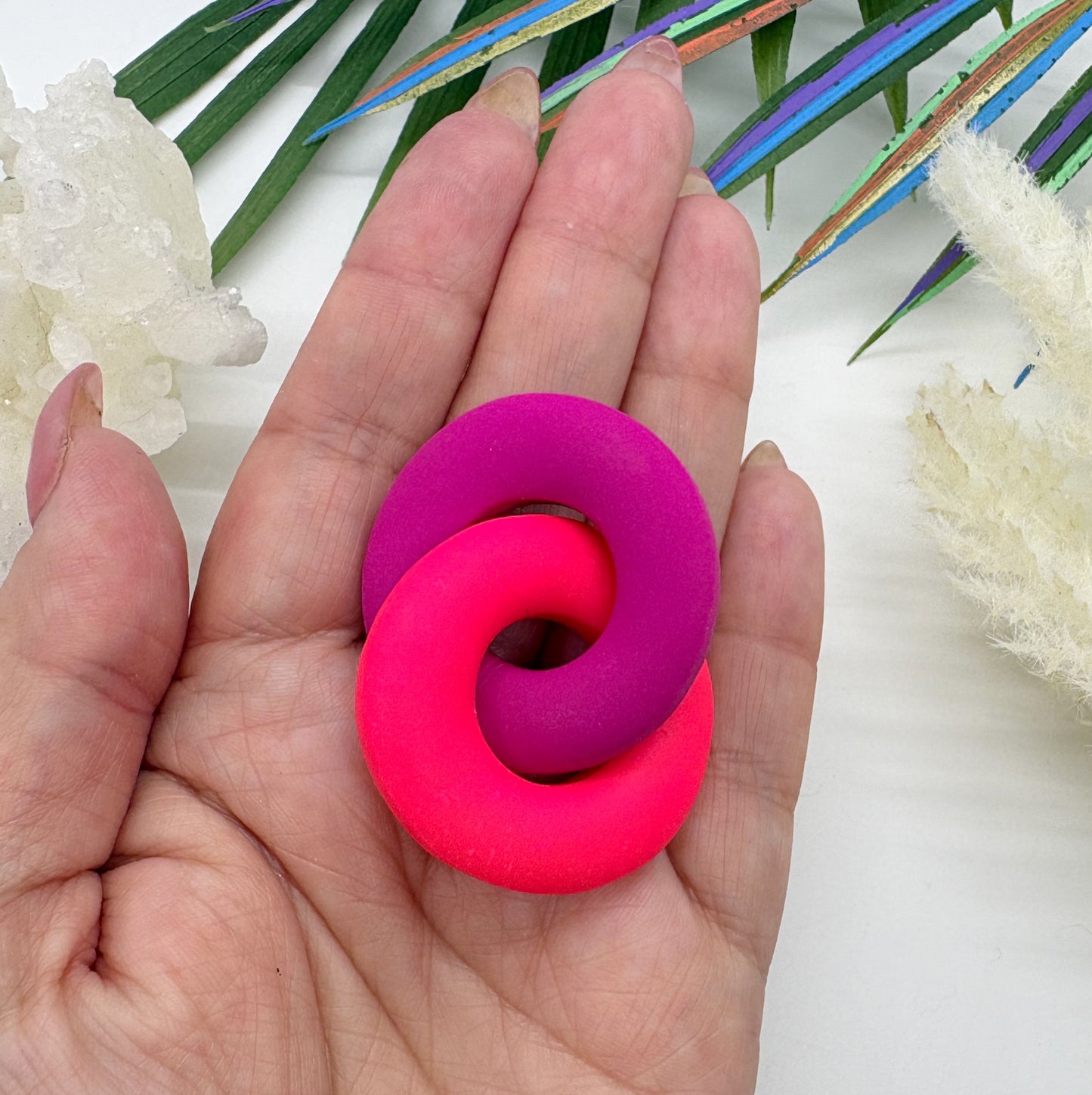 Grace Links In Neon Pink/Fuchsia