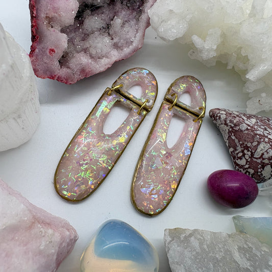 Dora in Opal