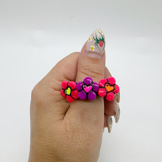 Stripe ring in Triple Flower