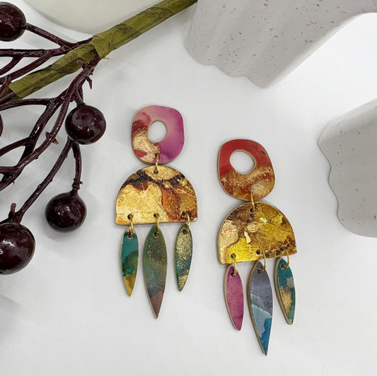 Jeré in Metallic Rainbow