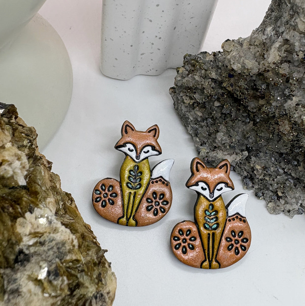 Lil Foxy in Metallic