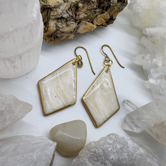 Sydney In Milky Quartz