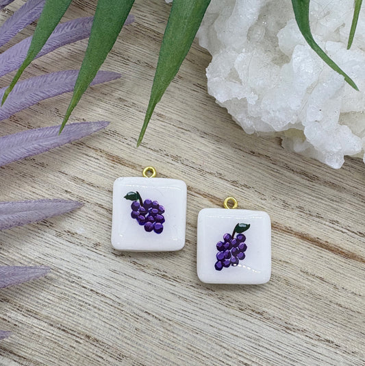 Grapes charm